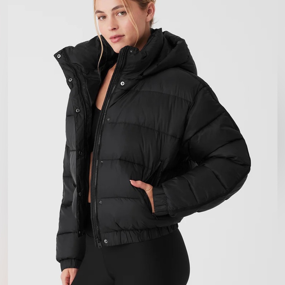 ALO Yoga Black Puffer Jacket